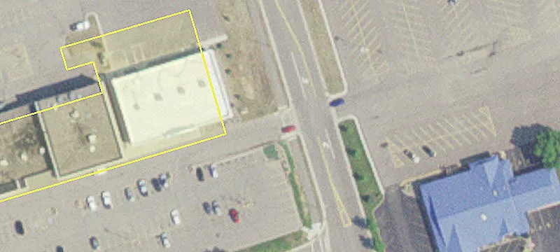 Retail/Office Space in Westport Center