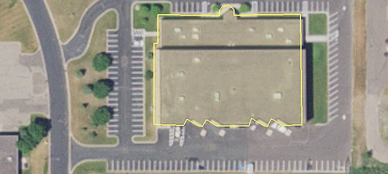 Distribution Building in Maple Plain