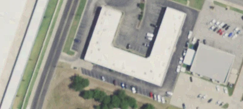 Retail Space in Marlandwood Center