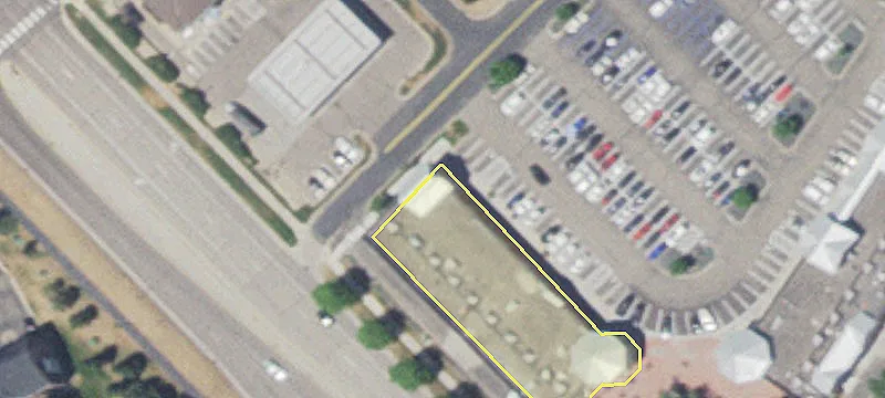 Retail End Cap Space Available