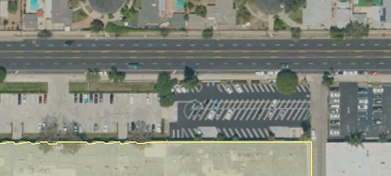 Chatsworth Industrial Building For Lease