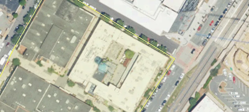Retail Space Available For Rent