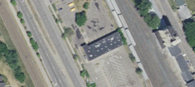 Contractor Showroom with Storage Yard
