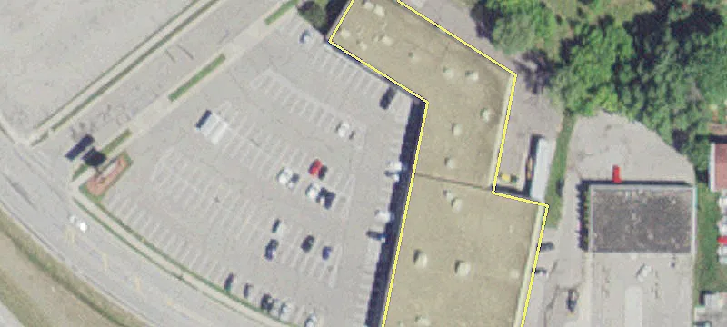 Prime Retail Space For Lease