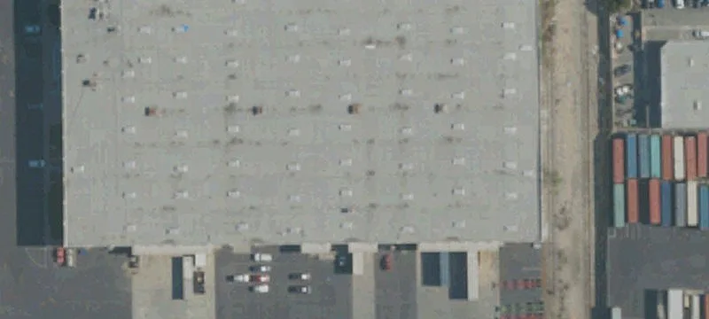Distribution/Manufacturing Building with Freeway Access