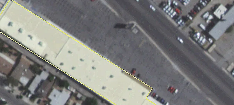 Retail Space on Alameda Avenue