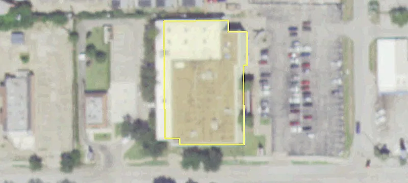 Retail Space on Richmond Avenue