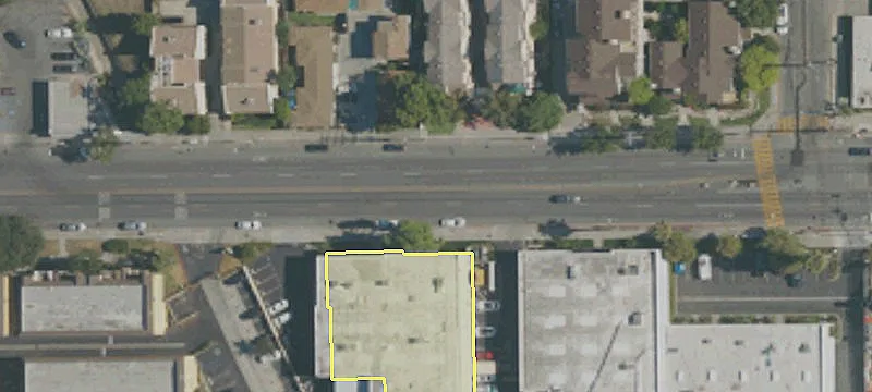 Industrial Space with Secured Yard