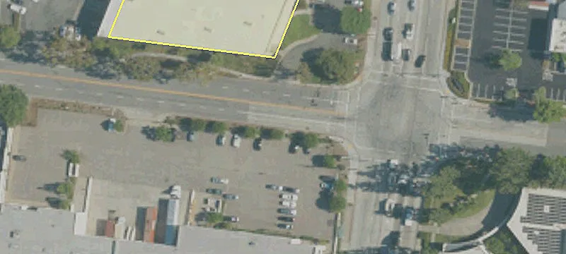 Functional Warehouse Near 710 Freeway