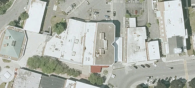 Retail/Medical Space on Colburn Park