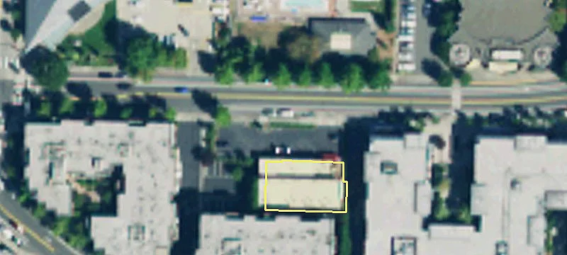 Retail Space in Kirkland Avenue