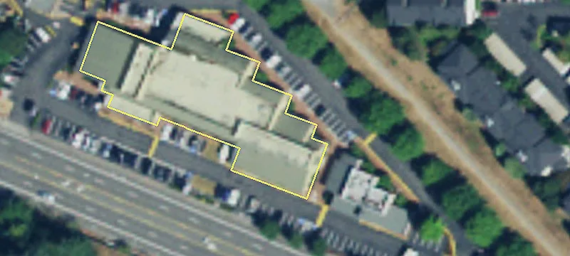 Renton Retail Space Available