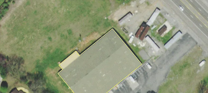 Multi-Tenant Warehouse on Clinton Highway