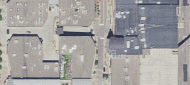 Retail Space in St. Louis Park