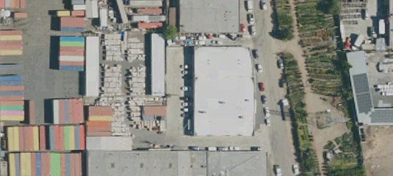 Refurbished Warehouse Near Major Freeways