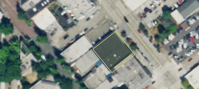 Retail Building with Paved Yard