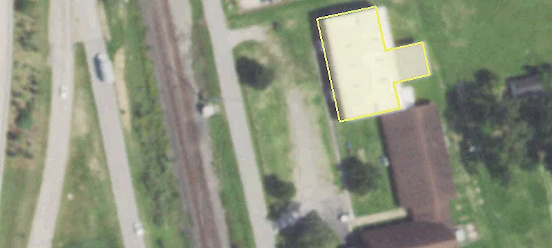 Crane-Served Industrial Facility Available