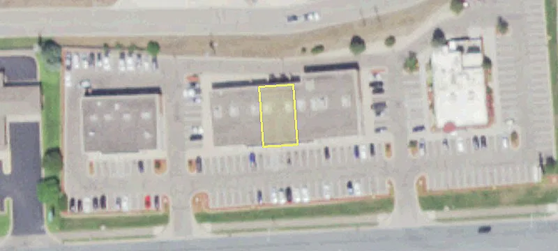 Retail Space with High Visibility