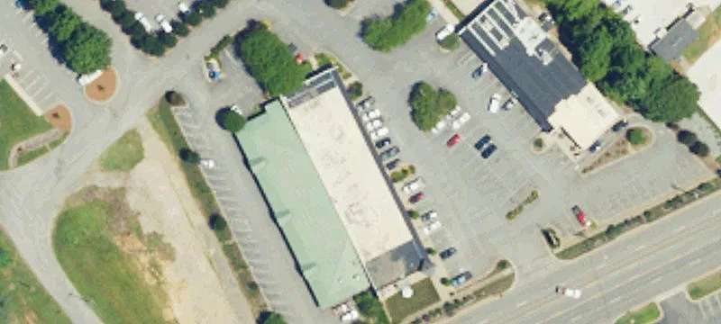 Retail Space in Prime Location