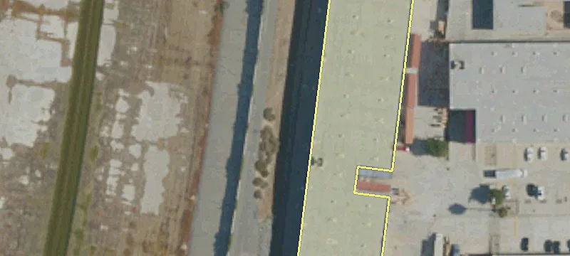 Freestanding Warehouse with Secured Yard