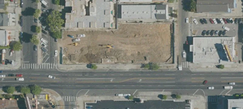 Retail/Food Space on Beverly Blvd