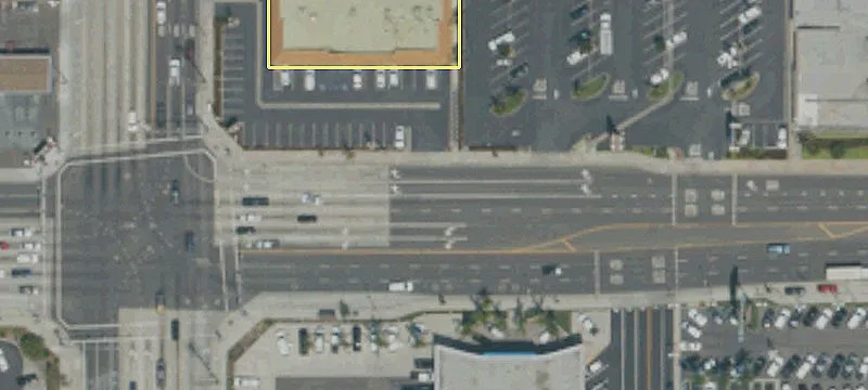 Former Restaurant/Coffee Shop Space
