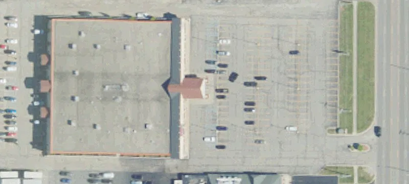Bay Road Retail/Warehouse Opportunity