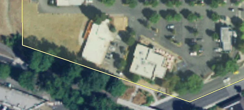 Redmond Retail Space Available