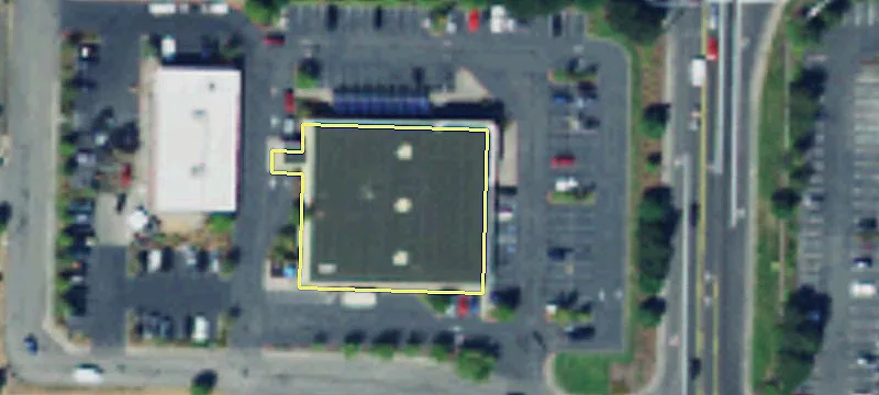 Freestanding Building with Drive Thru