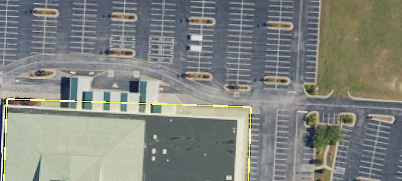 Retail Space in Central Mall