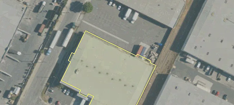Freestanding Industrial Building in Commerce