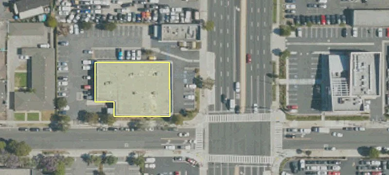 Retail Space on Hawthorne Blvd