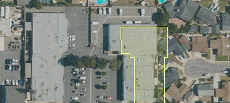 Warehouse/Manufacturing Facility For Rent