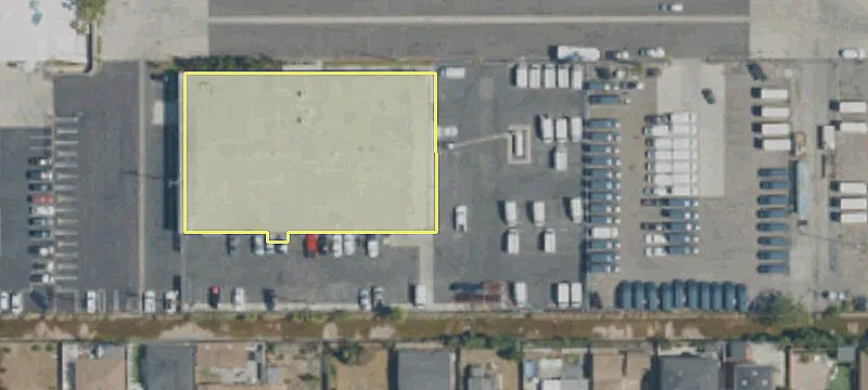 LAX Proximate Surface Lot