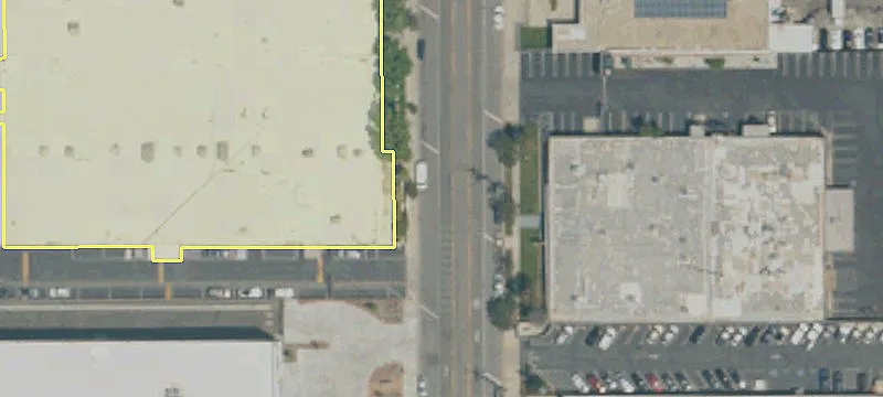 Van Nuys Warehouse with Yard