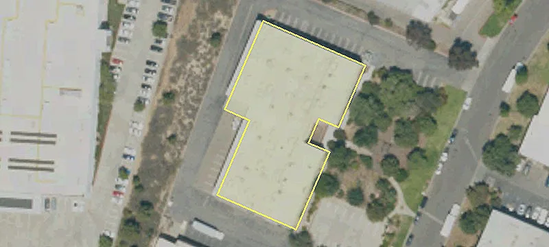 Industrial Building in Santa Clarita