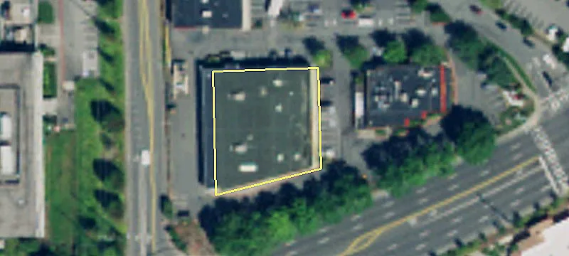 Retail Space Near Everett Mall