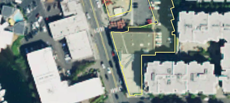 Kirkland Retail Space Available