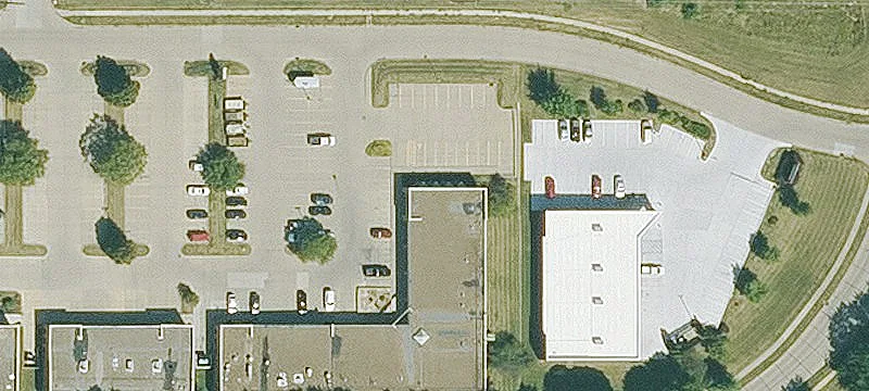 Retail Space in Urbandale Corridor