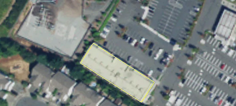 Retail Space in Silver Firs