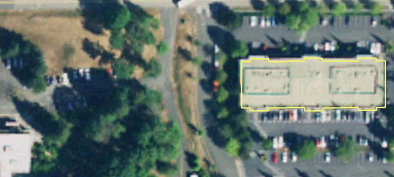Kirkland Flex/Industrial Space For Lease