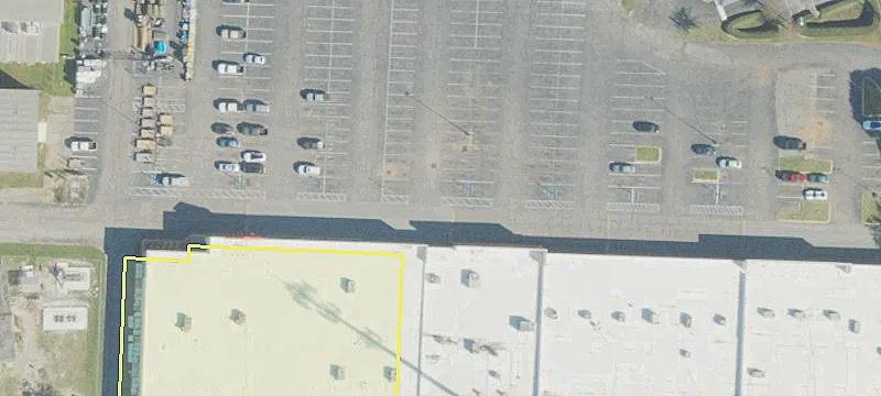 Retail Space in Plaza North