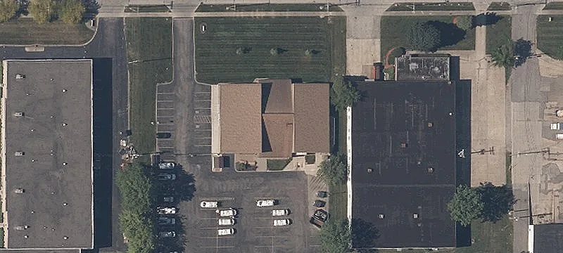 Freestanding Commercial Shop Building