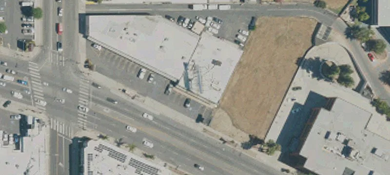 Retail Space on Ventura Blvd