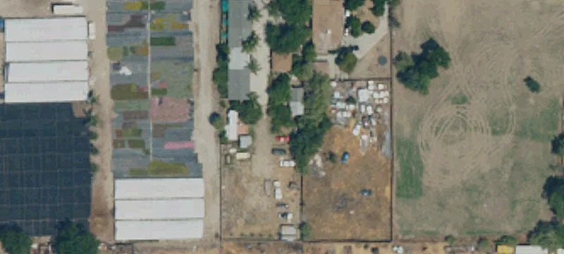 Distribution Facility with Truck Court