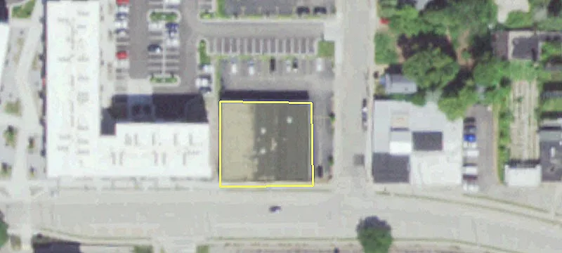 Mixed-Use Building in Growing Area