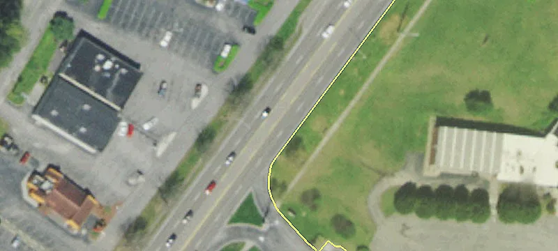Retail Space on Oak Ridge Turnpike