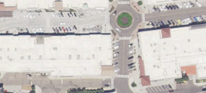 Retail Space in Maple Grove