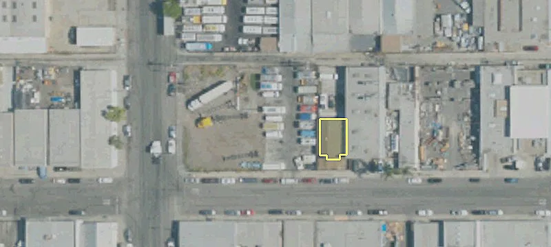 Manufacturing/Warehouse Building For Sale