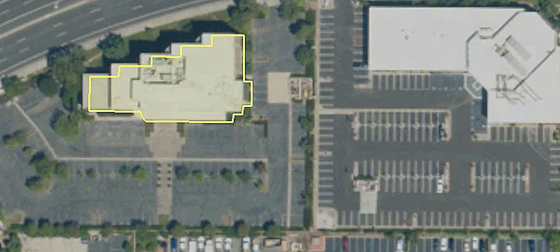Office Space with Flexible Layout